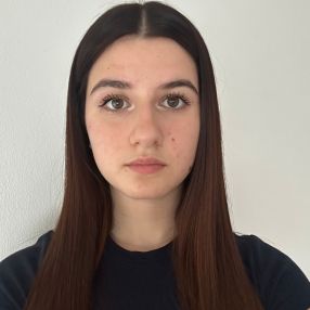 Virginia, Babysitter in Annone Veneto