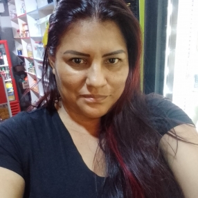 Corina, Babysitter a Imperia