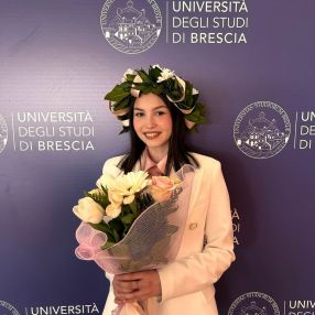 Giulia, Babysitter a Concesio