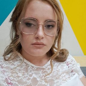 ANXHELA, Babysitter a Borgonovo Val Tidone