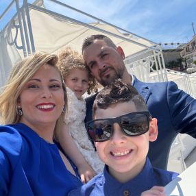 Vincenza, Family in Sant'angelo