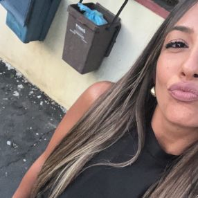 Francesca, Babysitter a Aci Catena