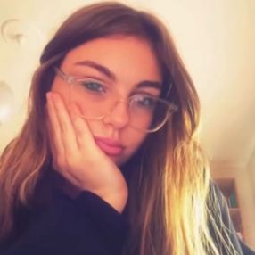 Giorgia, Babysitter a Provincia di Benevento