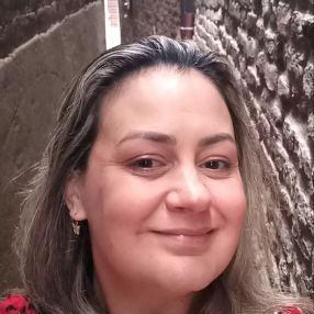Manyla, Babysitter a Chiusi
