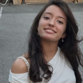 Sofia, Babysitter a Stresa