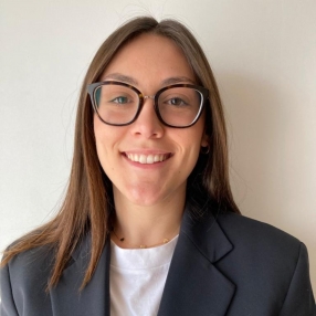 GIUSEPPINA, Babysitter a Angri