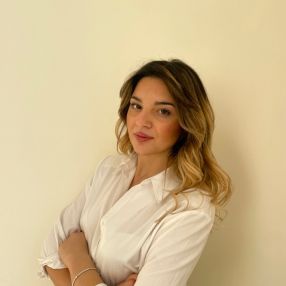 Nicoletta, Babysitter a Casapulla