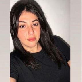 Viviana, Babysitter a Linguaglossa