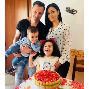 Maria Rosaria, Famiglia a Cava de' Tirreni