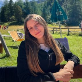 Melissa, Babysitter a Chignolo Po