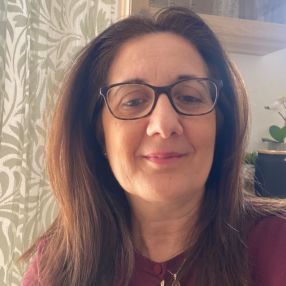 Bombina, Babysitter a Cariati