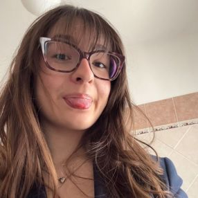 Sara, Babysitter a Pontenuovo