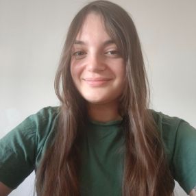 Giada, Babysitter a Cassago Brianza