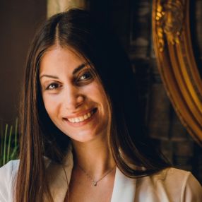 Chia, Babysitter a Piemonte