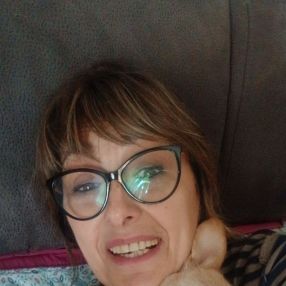 Mary, Babysitter in Popoli