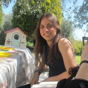 Soraya, Babysitter in Camerano