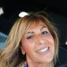 Rosaria, Babysitter a Provincia di Taranto