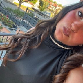 Giulia, Babysitter a Provincia di Piacenza