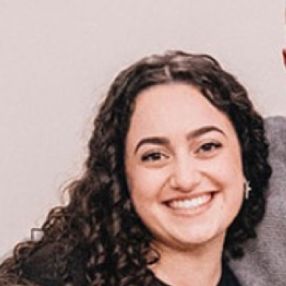 Angela, Babysitter a Arpino