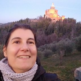 Mary, Babysitter a Sasso Marconi