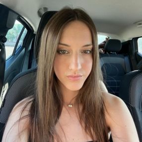 Chiara, Babysitter a Provincia di Ferrara