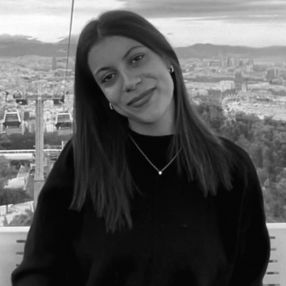 Martina, Babysitter a Provincia di Savona