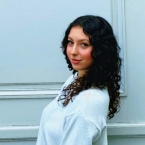 Giulia, Babysitter a Pecetto Torinese