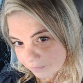 Stefania, Babysitter in Nuoro
