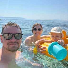 Valentyn, Famiglia a Cazis