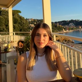 Matilde, Babysitter a Lerici