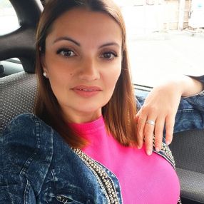 Aurelia, Babysitter a Qualiano
