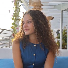 Febe, Babysitter a Sanremo