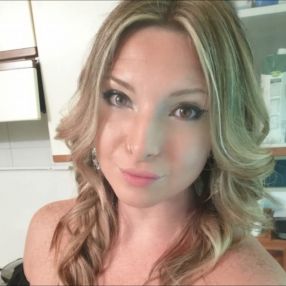 Claudia, Babysitter a Provincia di Macerata