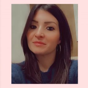 Leandra, Babysitter a Carlentini