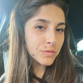 Claudia Rachael, Babysitter a Vinci