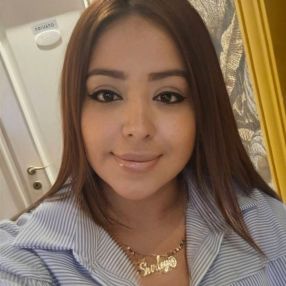 Shirley, Babysitter a Morbegno