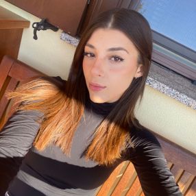 Giulia, Babysitter in Staranzano