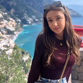 Giulia, Babysitter in San Gregorio di Catania