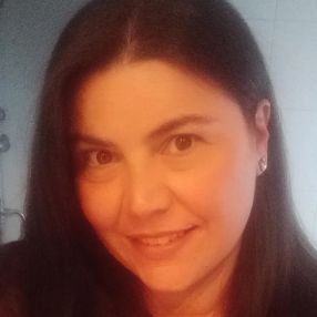Laura, Babysitter a Legnano