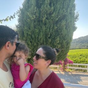 Viola, Famiglia a Barcellona Pozzo di Gotto