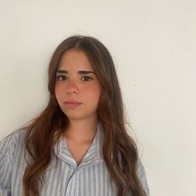 Sharon, Babysitter a Sorbolo