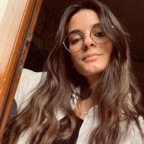 Elisa, Babysitter a Torre Boldone
