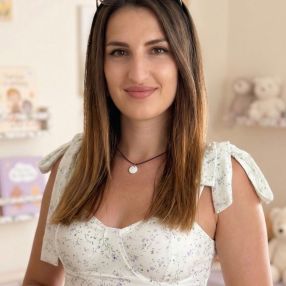 Yuliia, Babysitter a Alassio