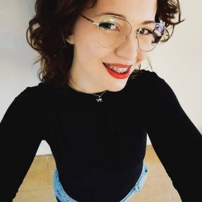 Maria Aurora, Babysitter in Tricase
