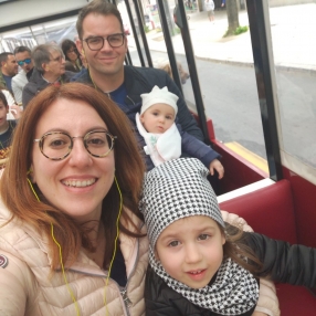 Elisa, Famiglia a Ancona