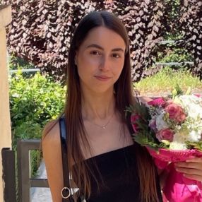 Elisa, Babysitter a Provincia di Rieti