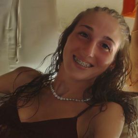 Giulia, Babysitter in Veniano