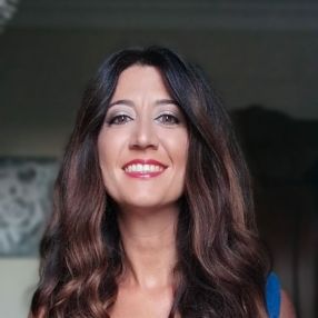 Maria Paola, Babysitter a Porcari