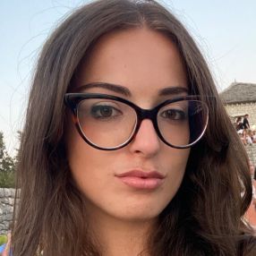 Annachiara, Babysitter a Pellezzano