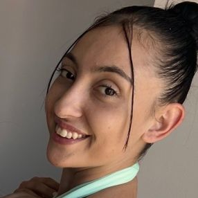 Roberta, Babysitter a Rivalta di Torino